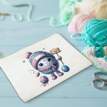 Personlig sminkväska med namn och dragkedja i canvas med virkmönster för tecknad film och virkade tillbehör Födelsedagspresent för stickälskare