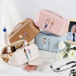 Spersonalizowana kokardka Stetoskop Narodziny Kwiat Skóra PU Szeroko otwierana torba na makijaż z imieniem Pielęgniarka Tydzień Podziękowania Prezent urodzinowy dla personelu medycznego