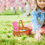 Personalisierter Mehrfarbiger Osterhase mit LED-Licht und Namen Haus Korb Deko Ostern Party Geschenk für Jungen Mädchen