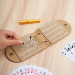 Personalisierte Minimalismus Initial Name Portable Leder Cribbage Board Game Set mit 4 Pegs Reisen Camping Zubehör Geburtstag Geschenk für Familie