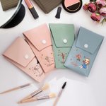 Personalized Zodiac Birth Flower Name Makeup Brush Bag with 8 Pcs Makeup Brushes Travel Essentials Birthday Graduation Gift for Graduates Women