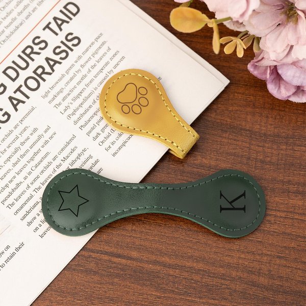 Personalized Zodiac Paw Print Heart Leather Magnetic Bookmark Clip with Initial Reading Stationery Supplies Birthday Gift for Bookworms Book Lovers