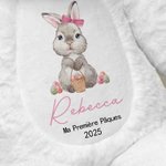 Jouet Lapin en Peluche Personnalisé avec Nom et Année Cadeau Anniversaire Pâques pour Enfant