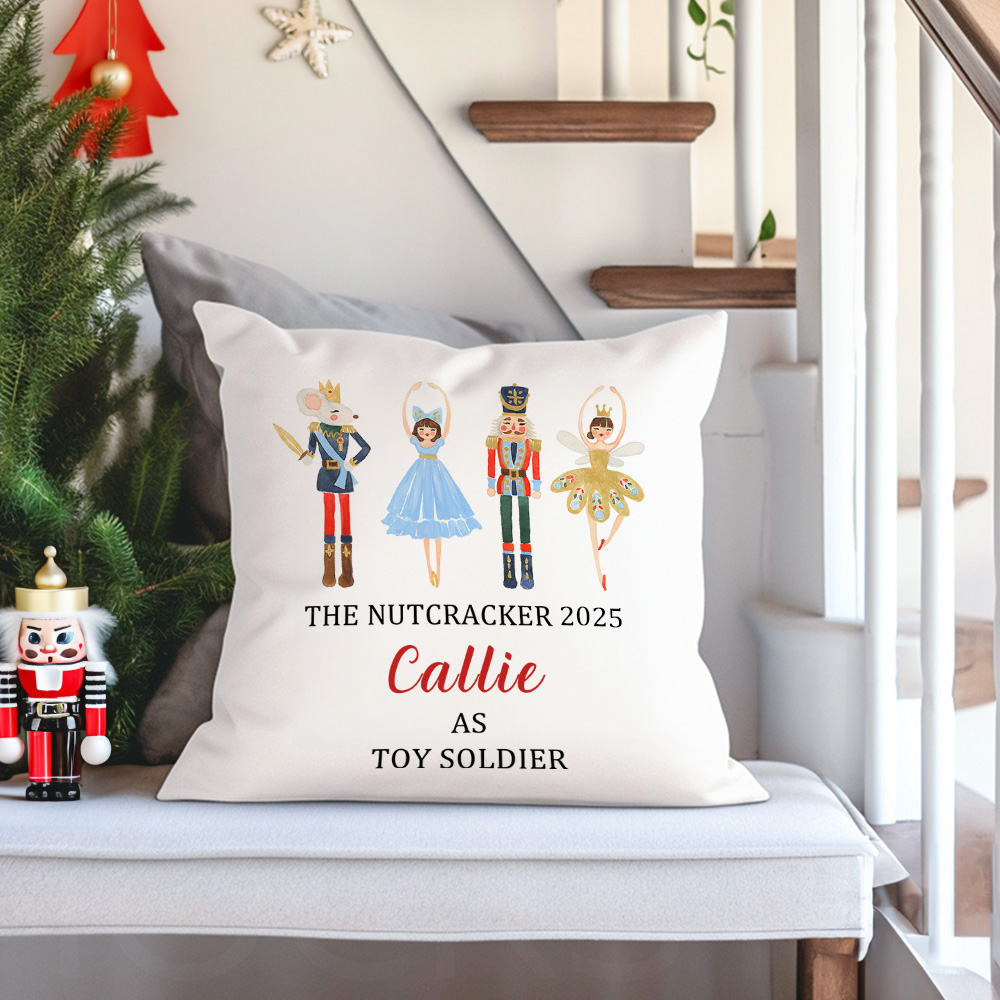 Taie d'oreiller personnalisée Casse-Noisette avec année et nom Décoration de la maison Cadeau de Noël pour la famille