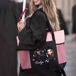 Personalizada Zodiaco Nacimiento Flor Nombre Bolsa Tote Grande con Bolsillos de Malla Regalo de Graduación Cumpleaños para Graduados Mujeres
