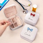 Personalizado arco estetoscopio portátil de cuero caja de joyería con el nombre de viaje esencial Apreciación regalo de graduación para el personal médico estudiante