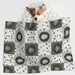 Personnalisé Paw Print Heart Bone Ball Multicolor Initial Plaid Soft Dog Cat Pet Blanket with Name Home Decor Birthday Gift for Pet Owners