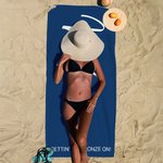 Gepersonaliseerde Multicolor Gettin' My Bronze On Oversized Sneldrogende Strandhanddoek met Naam Strand Zwembadfeest Verjaardagscadeau voor Familie Vrienden