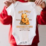 Personalisierte Hugging Bears Our First Mother's Day 100% Baumwolle Baby Onesie mit Namen erste Muttertag Geschenk für Mama Baby