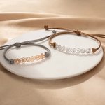 Bracelet Ajustable Personnalisé avec 1-8 Breloques Fleur de Naissance Style Minimaliste Bijoux Anniversaire Noël Cadeau pour Femme