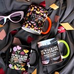 Personalisierte Floral Eras It Was Rare I Was There 11 oz 15 oz Keramikbecher mit Stadt und Datum Jahrestag Erinnerung Geschenk für Fans Musikliebhaber