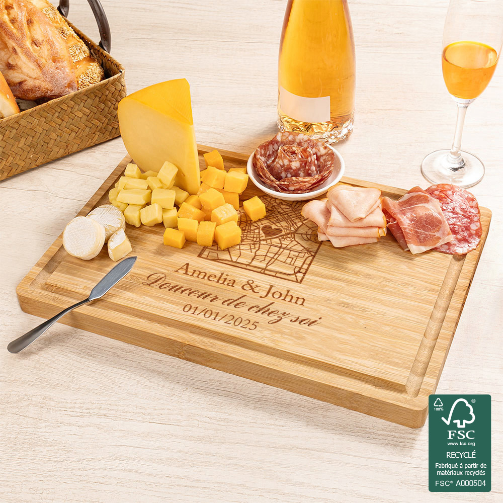 Planche à Découper en Bambou FSC Personnalisée avec Texte Rainure pour Jus de Fruits Cadeau Pendaison de Crémaillère pour Couple Famille Charcuterie