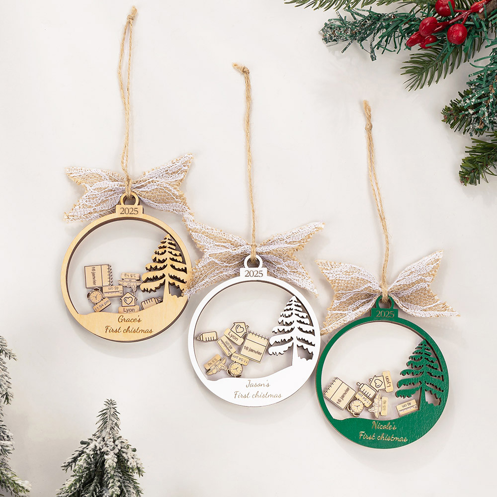 Boule de Neige Personnalisé avec Nom et Information de Bébé Ornement en Bois Décoration de l'Arbre de Noël Cadeau de Premier Noël pour Nouveau-né