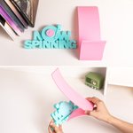 Personalisierte 3D gedruckt Jetzt spielen Spinning Vinyl Record Holder Wandhalterung für Musik CD Display Geburtstag Rekord Zubehör Geschenk für Musikliebhaber