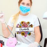 Gepersonaliseerd Flower Nail Art 100% Katoenen T-shirt met Tekst Verjaardag Schoonheidssalon Opening Gift voor Nagel Technici Enthousiastelingen