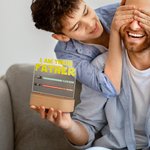 Personalisierte Lichtschwert Ich bin ihr Vater LED-Nachtlicht mit 1-7 Kindernamen und hölzerne Basis Vatertag Home Decor Geburtstagsgeschenk für Papa