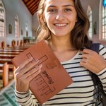 Personalizada Cruz Versículo de la Biblia Portátil A5 Cubierta de cuero cuaderno con bolsillo Cumpleaños Religioso Bautizo Regalo para la Familia Amigos Cristianos