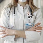 Badge personnalisé en acrylique avec nom et titre de poste Cadeau d'appréciation de la semaine de l'infirmière pour médecin, infirmière et personnel médical