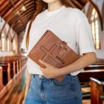 Personalizada Cruz Versículo de la Biblia Portátil A5 Cubierta de cuero cuaderno con bolsillo Cumpleaños Religioso Bautizo Regalo para la Familia Amigos Cristianos