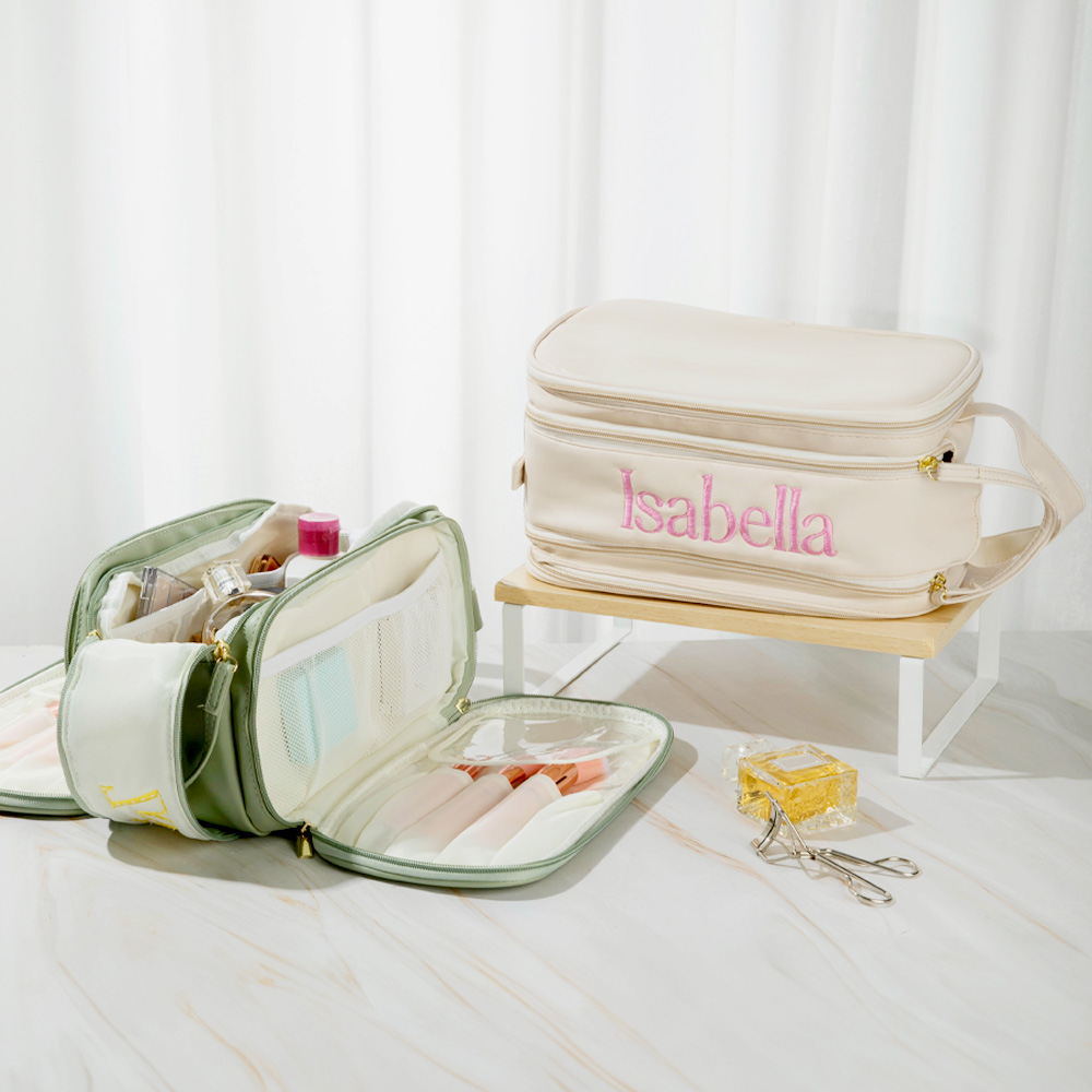 Trousse de maquillage multi-compartiments personnalisée en cuir avec nom brodé et double fermeture éclair Cadeau d'anniversaire et de vacances pour les femmes et les filles