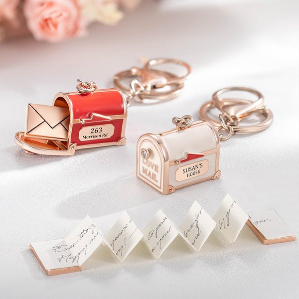 Personalized Openable Love Mail Mailbox Design Bag Charm Keychain with Love Letter and Engraved Text Valentine's Day Anniversary Gift for Couple