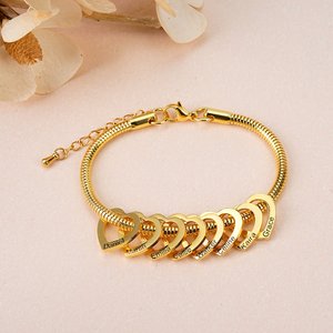 Personlig Dainty Heart Charm Armbånd med 1-12 inngraverte navn Familiesmykker Morsdag Bursdagsgave til mamma bestemor