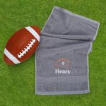 Gepersonaliseerde geborduurde voetbalhelm super absorberende 100% katoenen handdoek met naam en nummer verjaardag team cadeau voor voetballers liefhebbers