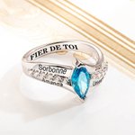 Bague Personnalisée avec Texte et Pierre de Naissance Classe de 2024 Bijoux Gravés Cadeau de Fin d'Études pour Femme