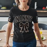 Henkilökohtainen Monivärinen Leopard Bow 1-16 Nimet Pehmeä Crew Neck T-paita Sweatshirt otsikko Syntymäpäivä Äitienpäivä arvostus lahja äidille Isoäiti