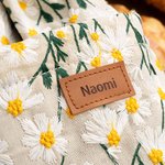 Personalized Embroidered Daisy Drawstring Lunch Bag with Engraved Name and Pockets Birthday Back to School Picnic Gift for Women Kids