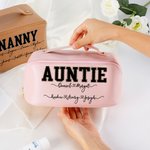 Stampa leopardata personalizzata 1-12 nomi Borsa per il trucco in pelle PU Accessori da viaggio Regalo di compleanno per la festa della mamma per lei