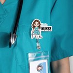 Personalisierte Cartoon Medical Character Acryl Badge Reel mit Namen und Job Titel Wertschätzung Krankenschwester Woche Geschenk für Arzt Krankenschwester medizinisches Personal