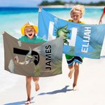 Personlig söt dinosaurie snabbtorkande överdimensionerad strandhandduk med namn och initialer Resa nödvändig sommarsemester födelsedagspresent för barn