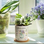 Personalized Mom's Garden 1-6 Birth Flowers Plant Pot with Drainage and Bamboo Base Housewarming Mother's Day Birthday Gift for Mom Grandma