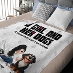 Personalisierte Weiche Decke mit Cartoon-Mädchen Hunden und Namen Dekoration Geburtstagsgeschenk für Tierliebhaber