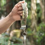 Personalisierter Militärischer Camouflage Schlüsselanhänger mit Gestickten Texten Geburtstag Geschenk für Soldat Liebhaber der Militärgeschichte