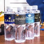 Personalisierte Grad Cap Klasse von 2025 Satz von 10 wasserdicht Wasserflasche Etiketten Aufkleber mit Namen und Schule Graduation Party Dekor Geschenk für Absolventen