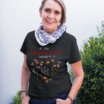 Personlig Multicolor This Garden Belongs To 1-12 Födelseblommor T-shirt och Sweatshirt med namn Födelsedag Mors dag Present till mamma mormor