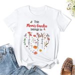Personlig Multicolor This Garden Belongs To 1-12 Födelseblommor T-shirt och Sweatshirt med namn Födelsedag Mors dag Present till mamma mormor