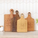 Planche à découper en bois pour charcuterie personnalisée avec nom et poignée Cadeau de fête des mères pour les femmes