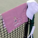 Gepersonaliseerde Cartoon Bal Sport Vrouwen Super Absorberende Sport Handdoek met Naam en Karabijnhaak Verjaardagscadeau voor Sportliefhebber