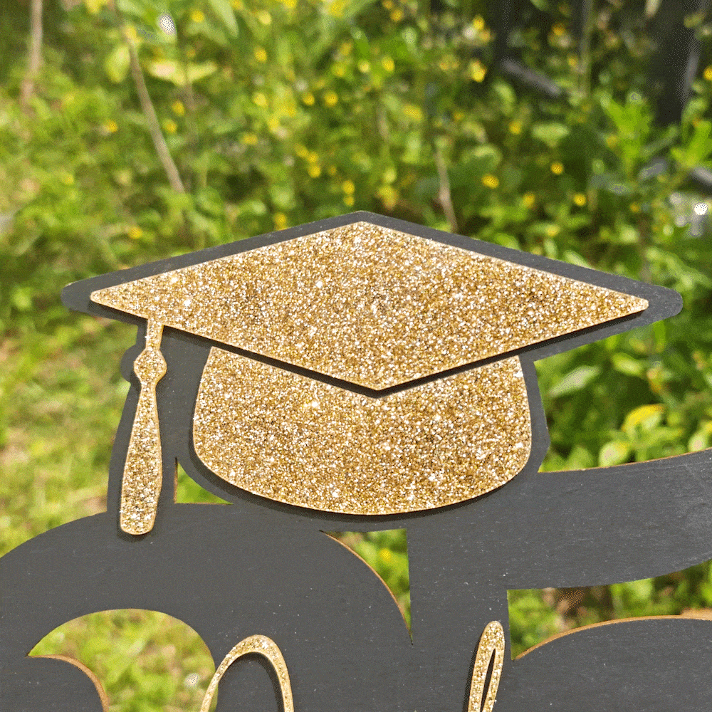 Segno di legno del berretto di laurea glitterato personalizzato con anno e nome Foto Prop Classe del 2025 Regalo di laurea per laureati