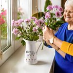 Personalisierte Omas Garten Geburt Blume Schmetterling Keramik Blumenvase mit 1-10 Namen Geburtstag Muttertag Geschenk für Mama Oma Familie