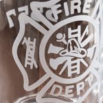 Personalizzato Vigili del Fuoco Silhouette Ascia Design Nome Distintivo di birra numerato con manico Compleanno Festa dei Vigili del Fuoco Regalo di apprezzamento per i Vigili del Fuoco