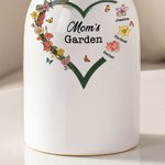 Vaso di fiori in ceramica personalizzato con titolo e da 1 a 6 nomi per il compleanno e la festa della mamma, per la nonna e per la famiglia.