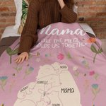 Manta personalizada con nombres en forma de osito floral multicolor para abrazar a la familia Regalo de cumpleaños para el Día de la Madre para la abuela y la madre