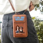 Personalisierte Ein Mädchen und ihre Hunde 3D Cartoon Design PU Leder Crossbody Tasche Brieftasche mit Namen Reisezubehör Geburtstagsgeschenk für Tierliebhaber
