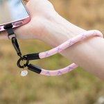 Personalisierte Multicolor Universal einstellbar Crossbody Telefon Lanyard mit Patch-Pad und Name Outdoor-Reisezubehör Geschenk für Familie Freunde