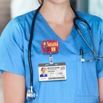 Personalisierte Stethoskop Cartoon Charakter einziehbare Name ID-Karte Badge Reel mit Titel Geburtstag Anerkennung Geschenk für Krankenschwester Arzt medizinisches Personal