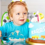 Personalized Happy 1st Birthday Giraffe Zebra Animals Cloud Acrylic Plaque with Name and Date Nursery Decor Baby Shower Gift for Kids